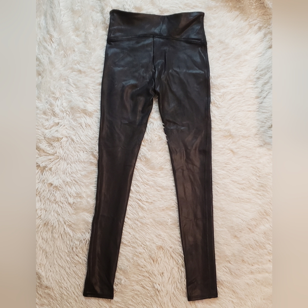 SPANXshape Faux Leather Black Leggings, Size: Small - Picture 4 of 10